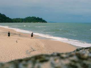 Batu Ferringhi Beach: Your Ultimate Guide to Penang's Most Popular Beach, Traveloka MY