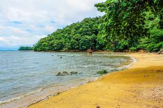 Discover Trombol Beach Kuching: A Hidden Coastal Gem in Sarawak, Traveloka MY