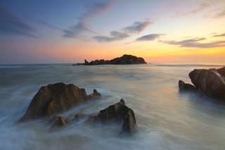 Discover Damai Beach: Kuching’s Best Beach Destination, Traveloka MY