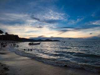 Ferringhi Beach Guide 2026: Opening Hours, Admission Fees & What to Do , Bacaan 5 minit