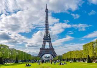 Best Time to Visit France 2026: Beyond Romance, Paris, and the Eiffel Tower, Traveloka SG
