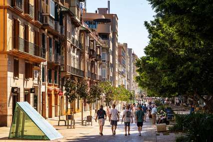 Best Time to Visit Spain: What Malaysians Should Know Before They Go , Traveloka MY