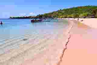 Pink Beach Lombok: Your Complete Guide to Lombok's Stunning Pink Sand Paradise, Traveloka MY