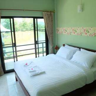 บ้านสวนอะกาเป้