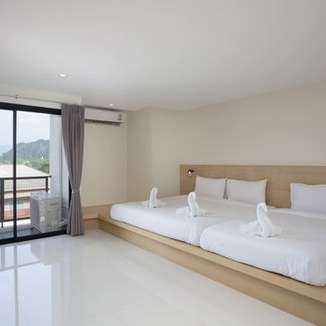 Le Park Hotel