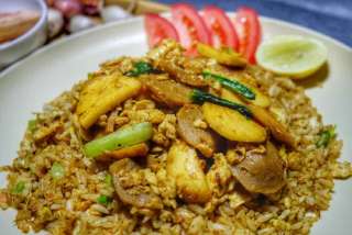 Petualangan Kuliner Malam Magelang: 10 Tempat Makan Legendaris & Hits Paling Nagih, Mas Bellboy