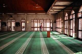 Masjid Agung Kauman Semarang: Saksi Sejarah di Jantung Kota Lama, Waktu baca 6 menit