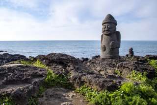 Jeju Island Travel Guide: Nature, Culture & Attractions, 5 min read