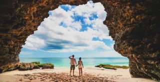Escape to Paradise: 8 Top Things to Do in Seminyak for Couples, 4 min read