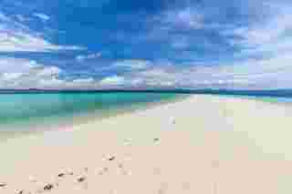 Bum Bum Island: The Neighbour Every Semporna Trip Overlooks, Traveloka MY