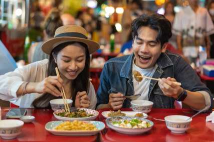 The Ultimate Guide to Eat Street Seminyak: Where to Dine, Stay, and Play in 2026, Traveloka Accomodation