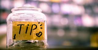 Tipping Culture in Australia: The Complete Guide for Travellers, Xperience Team