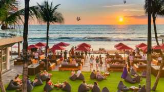 Canggu Nightlife: Best Bars, Beach Clubs, Food, and Where to Stay, 6 min read