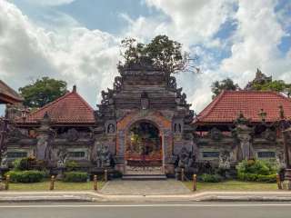 Ubud Art Market: What to Know Before You Visit, 3 min read