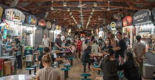 Singapore Street Food: The Ultimate Hawker Centre Guide to Eating Like a Local, 11 min read