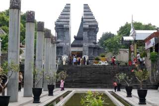 Candi Simping Blitar: Jejak Majapahit dan Pendharmaan Raden Wijaya, Waktu baca 6 menit