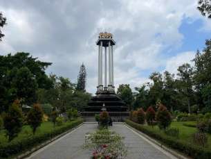 Candi Gayatri: Warisan Sejarah Majapahit yang Tersembunyi, 4 min read