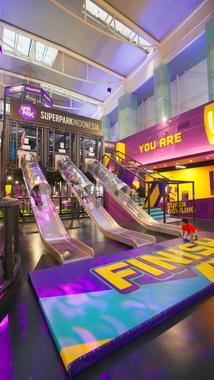 Dari pertama masuk sampe selesai main HAPPY TERUUUSSS 🤩 Gak heran playground buat semua umur ini hits abiss~

Udah tau dong ini di mana? Yes yes 📍 SuperPark Indonesia, @traveloka.id