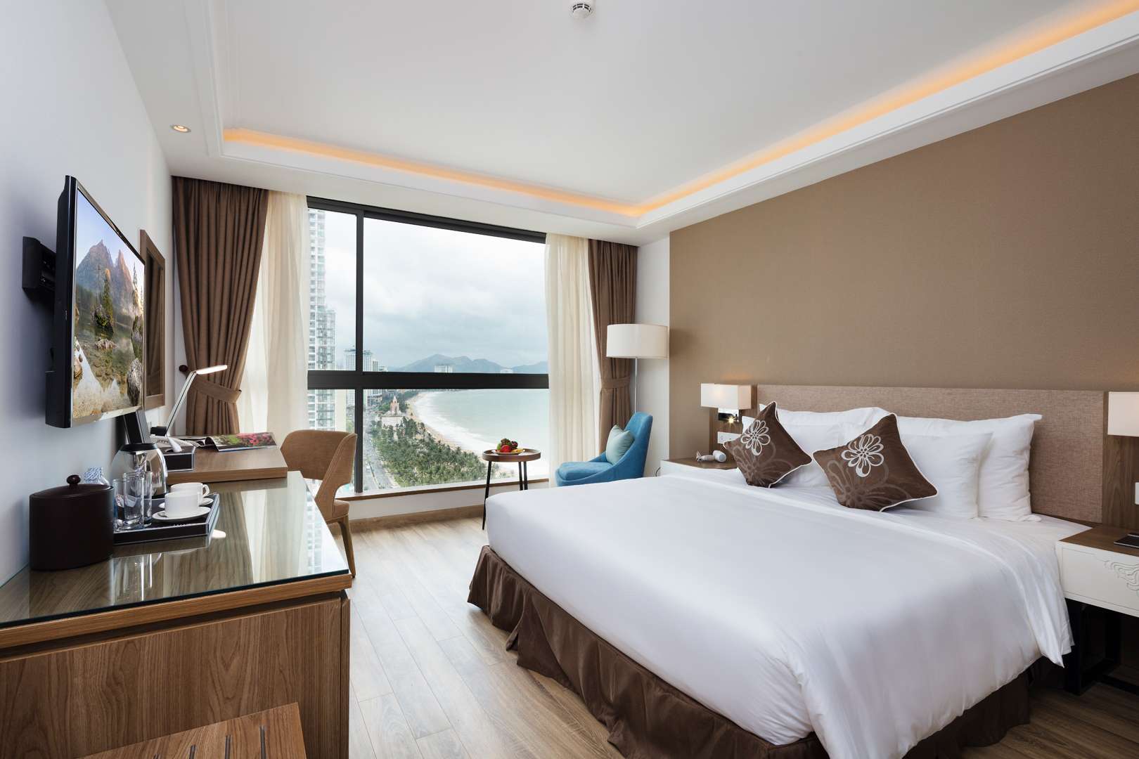 Khách sạn Asteria Comodo Nha Trang khách sạn ở trung tâm Nha Trang