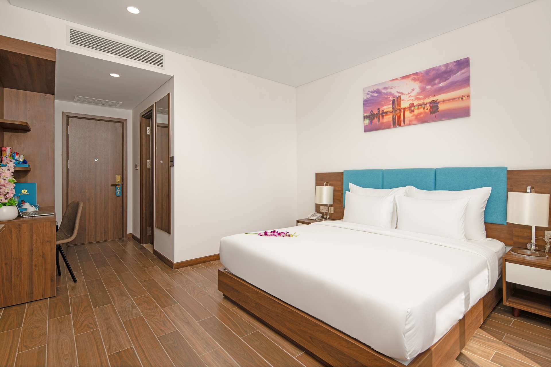 Gold Plaza Hotel Da Nang - Khách sạn Đà Nẵng gần trung tâm