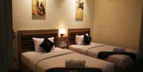 Superior Twin Bed MTC Inn