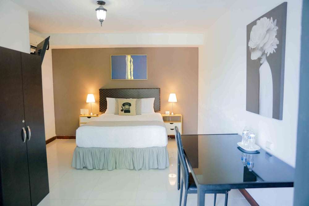 Room rate Laurentia hotel boutique San Salvador from 21 03 2024