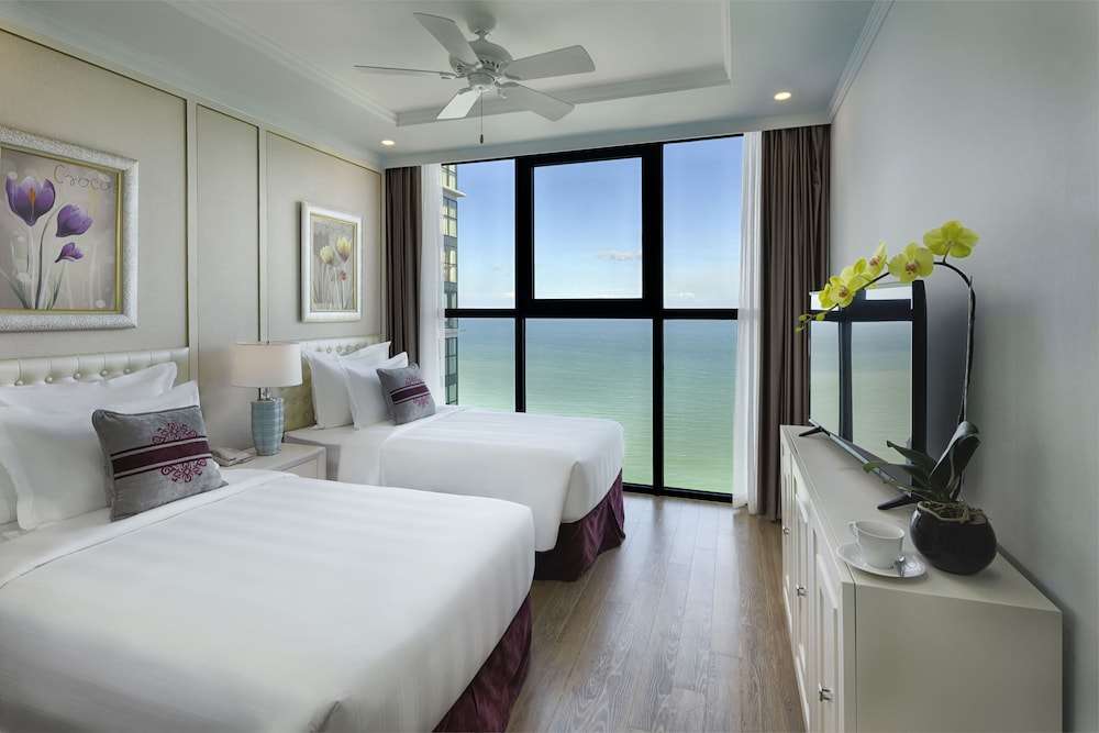 Phòng Grand 2 - Bedroom Ocean View