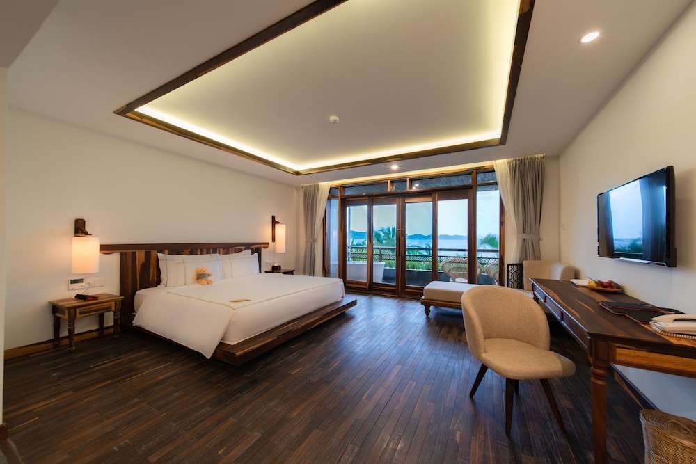 Ocean Premium View - Alibu Resort Nha Trang 