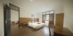 Zebra Grand Deluxe 3 Bedroom Royal Safari Garden Resort  & Convention