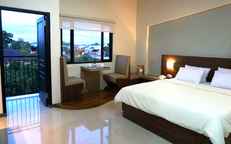 Business Double Hotel Bukit Indah Lestari