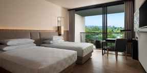 Deluxe Twin Bed Royal Tulip Gunung Geulis Resort and Golf