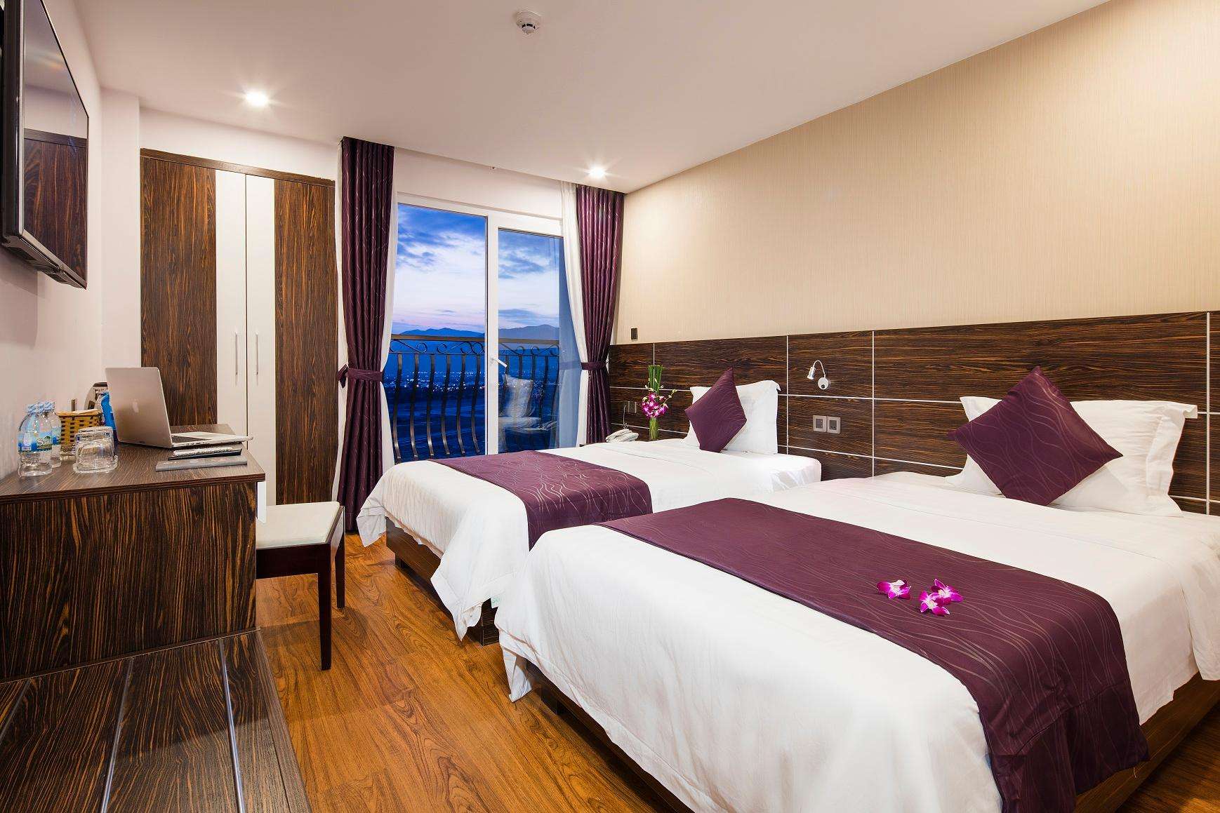 Balcony Nha Trang Hotel Khách sạn 3 sao Nha Trang