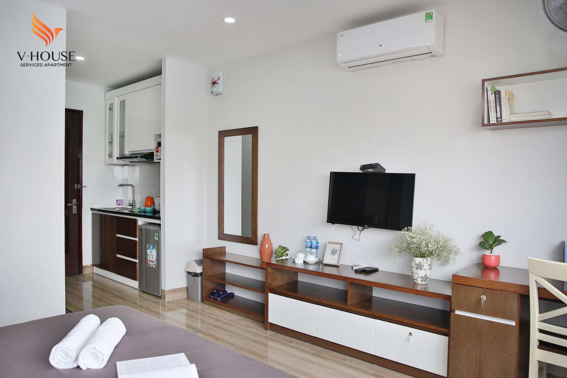 V-HOUSE 6 Serviced Apartment - Căn hộ du lịch Hà Nội giá rẻ