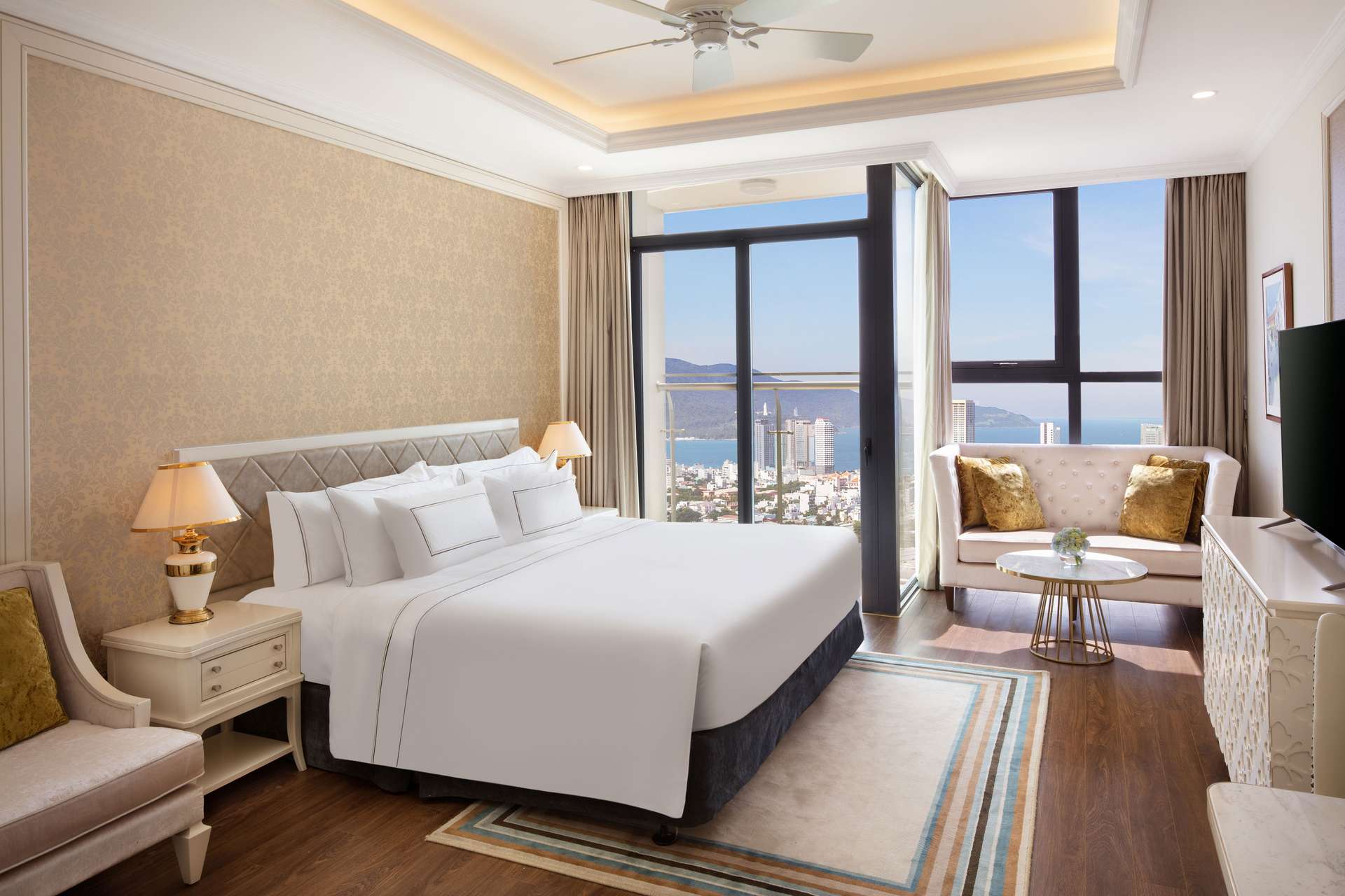 Phòng hạng Deluxe Horizon View - Melia Vinpearl Danang Riverfront