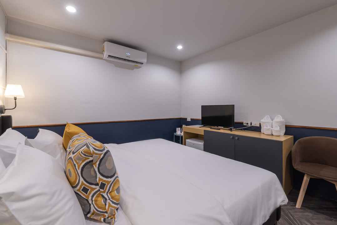 The mellow pillow clearance hotel