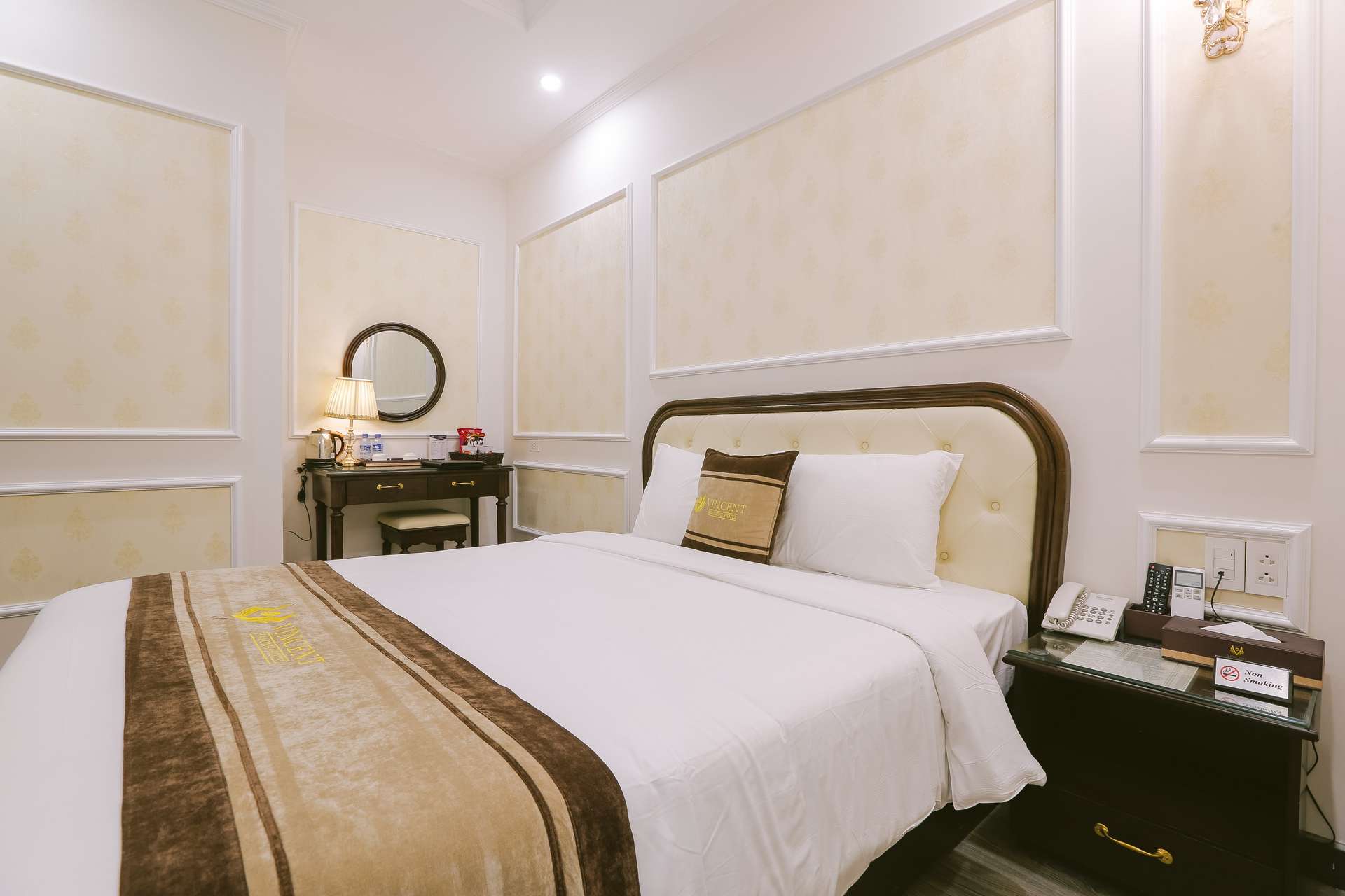 Vincent Ha Long Hotel khách sạn 3 sao Hạ Long