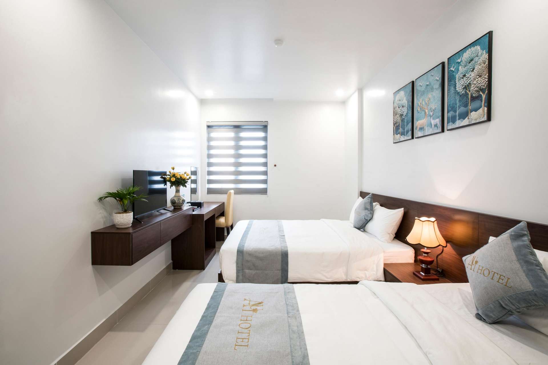AUI Hotel khách sạn gần ga Hải Phòng