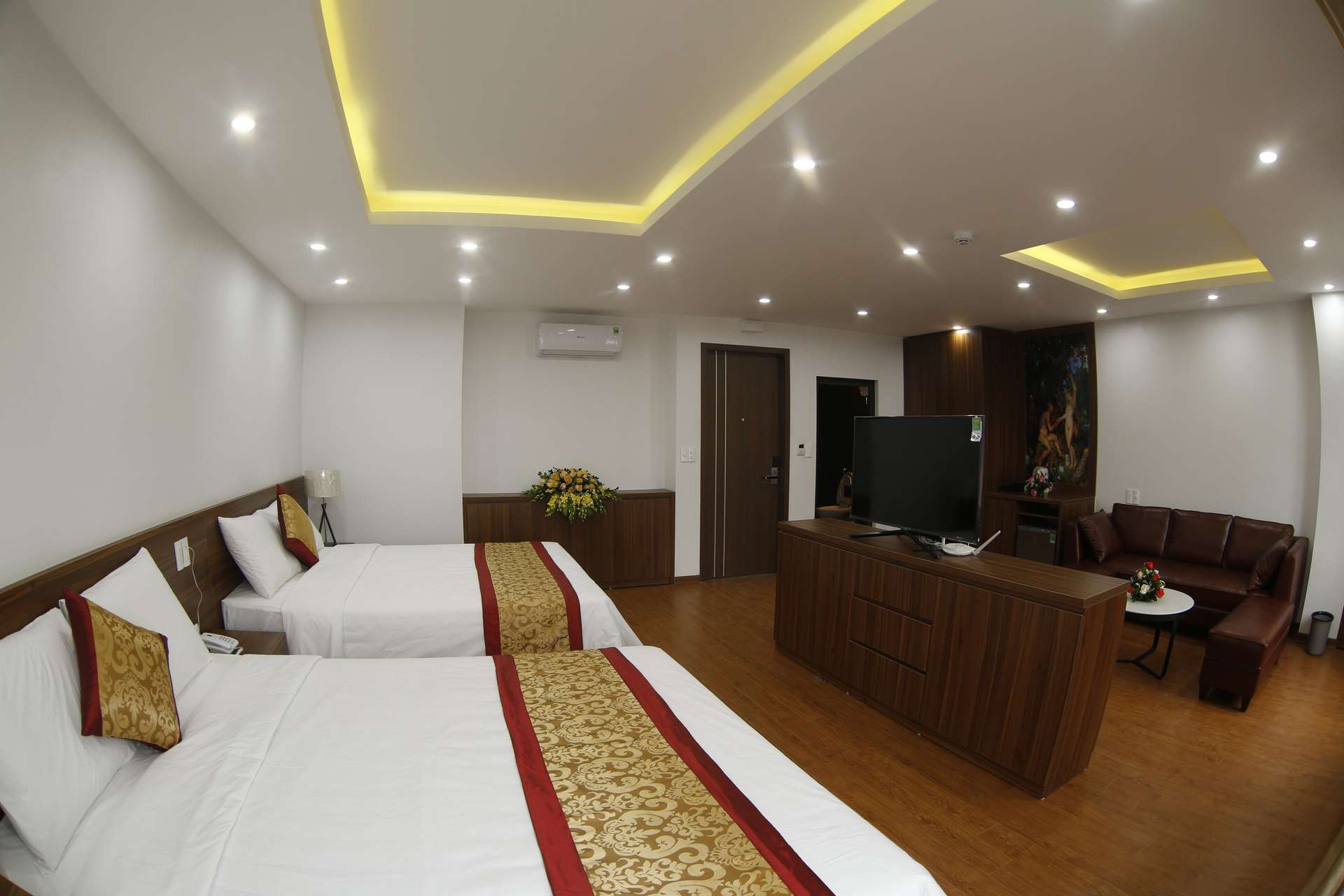 Bao Ngoc Diamond Hotel - Khách sạn Cao Bằng