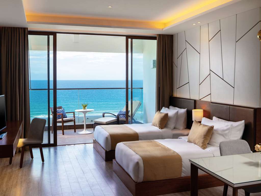 Không gian phòng Residence Interconnected Studio With Twin Seaview tại Mövenpick Resort Cam Ranh