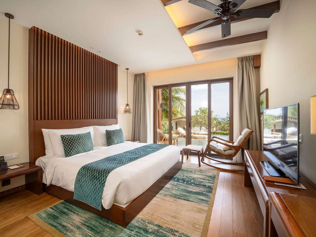 Không gian phòng 2 Bedroom Pool Villa Sea View tại Mövenpick Resort Cam Ranh