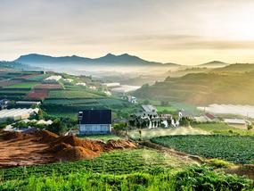 ve may bay tet - khach san da lat