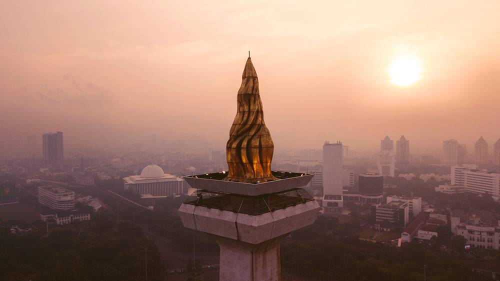 Top of Monas