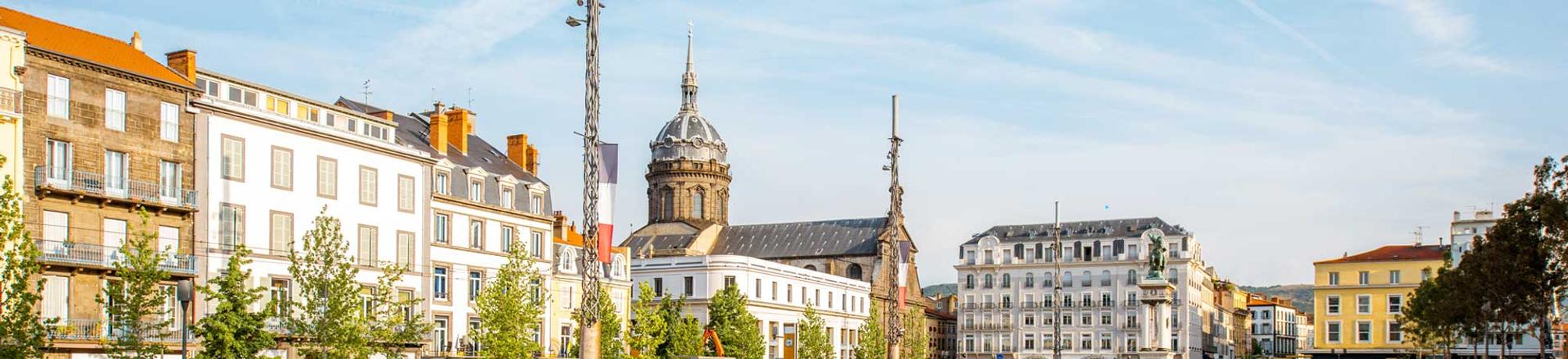 Hotel & Accommodation in Arrondissement of Clermont-Ferrand