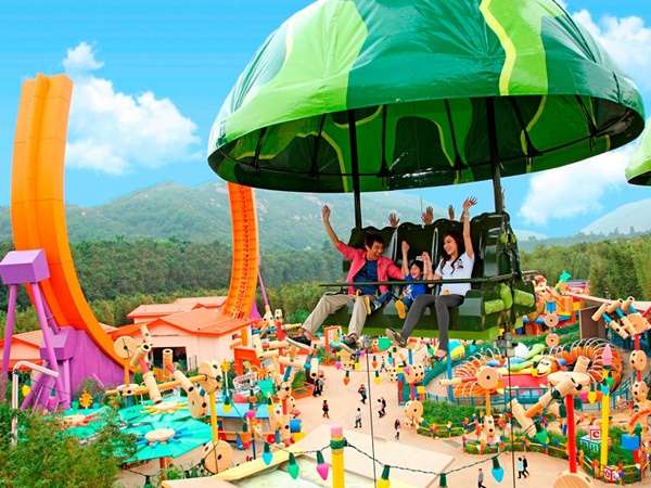 khu vui choi disneyland hong kong