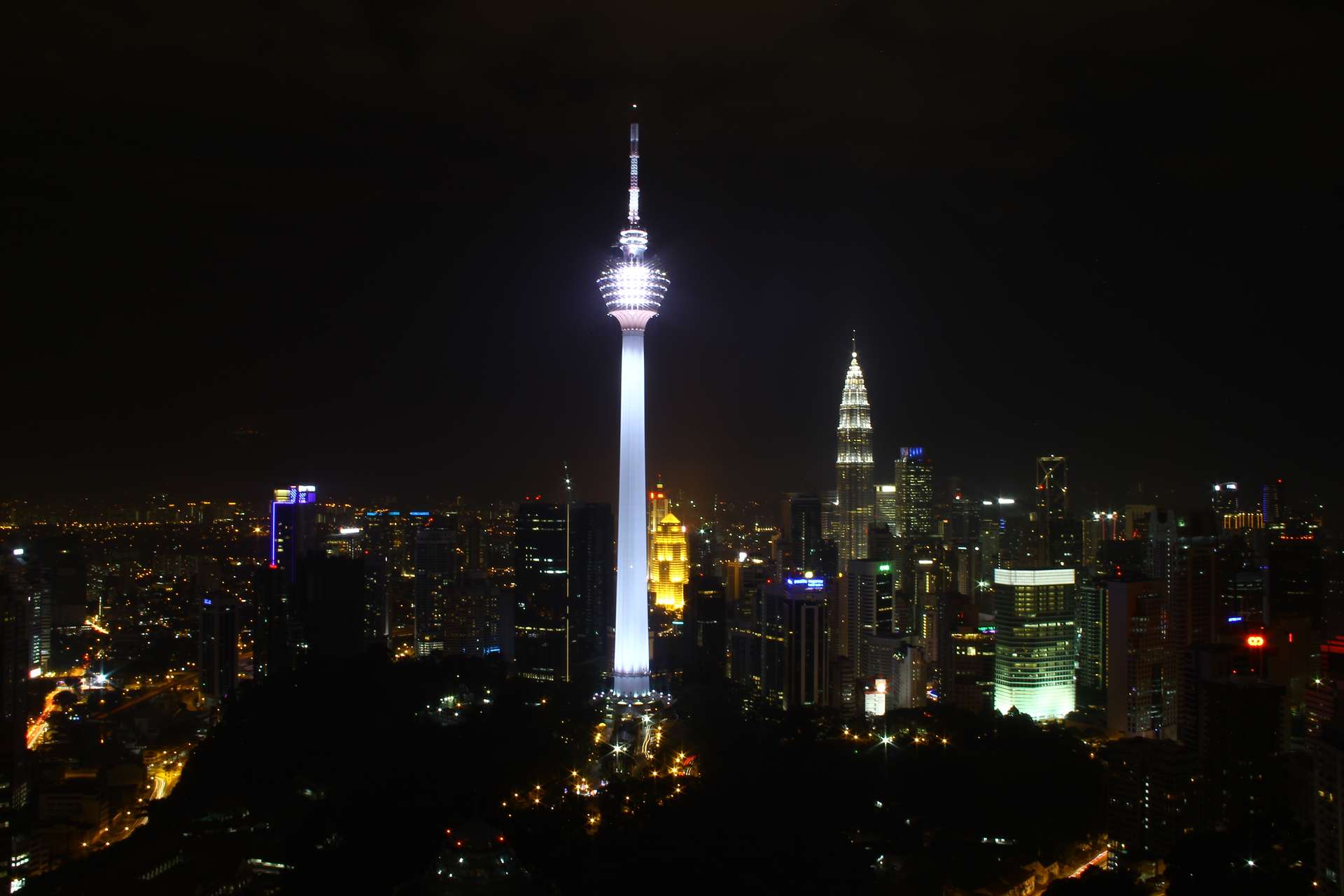 Waktu Operasi Menara Kuala Lumpur - rumahdihi.com