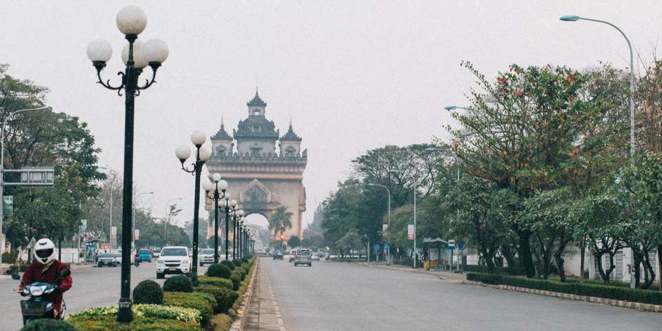 giao thong o vientiane