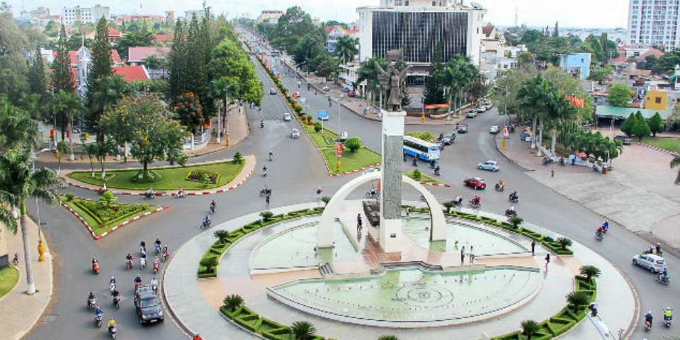 vé máy bay đi Buôn Mê Thuột