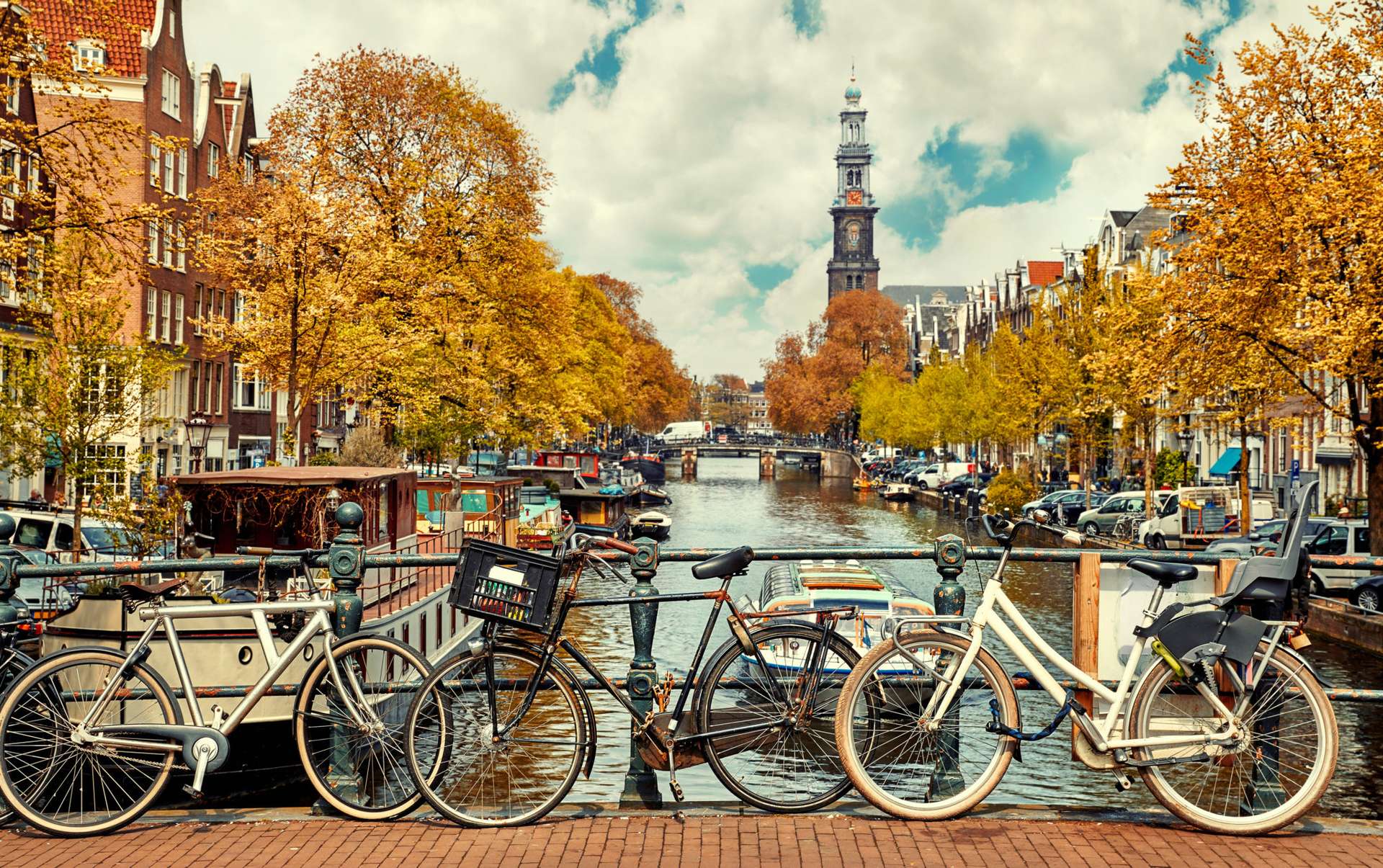 vé máy bay Hà Nội Amsterdam