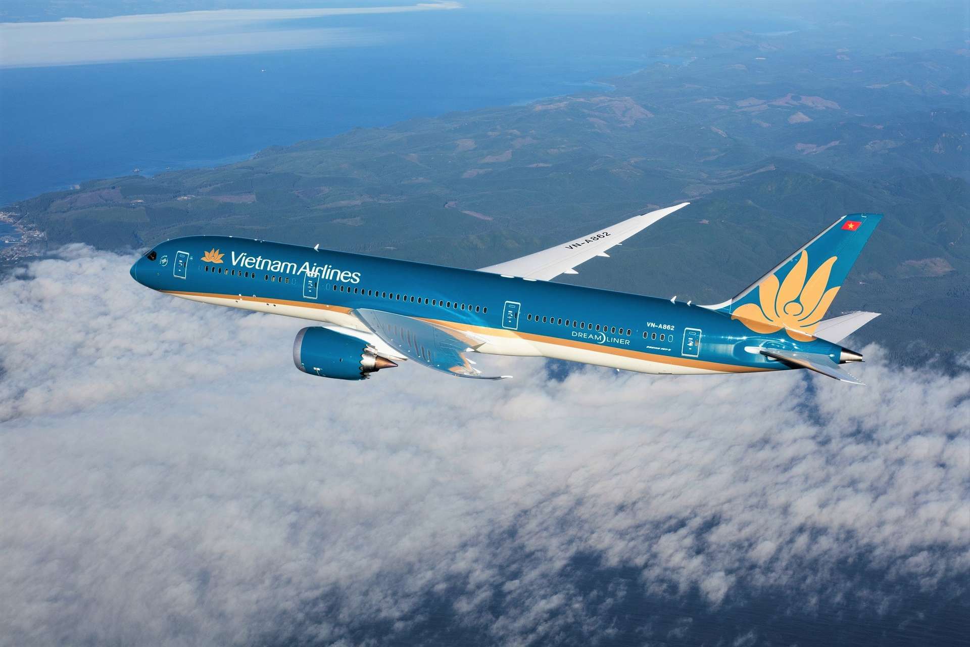 Thông tin chi tiết về hình vé máy bay vietnam airline cho những tín đồ ...