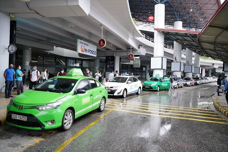 taxi tai san bay da nang